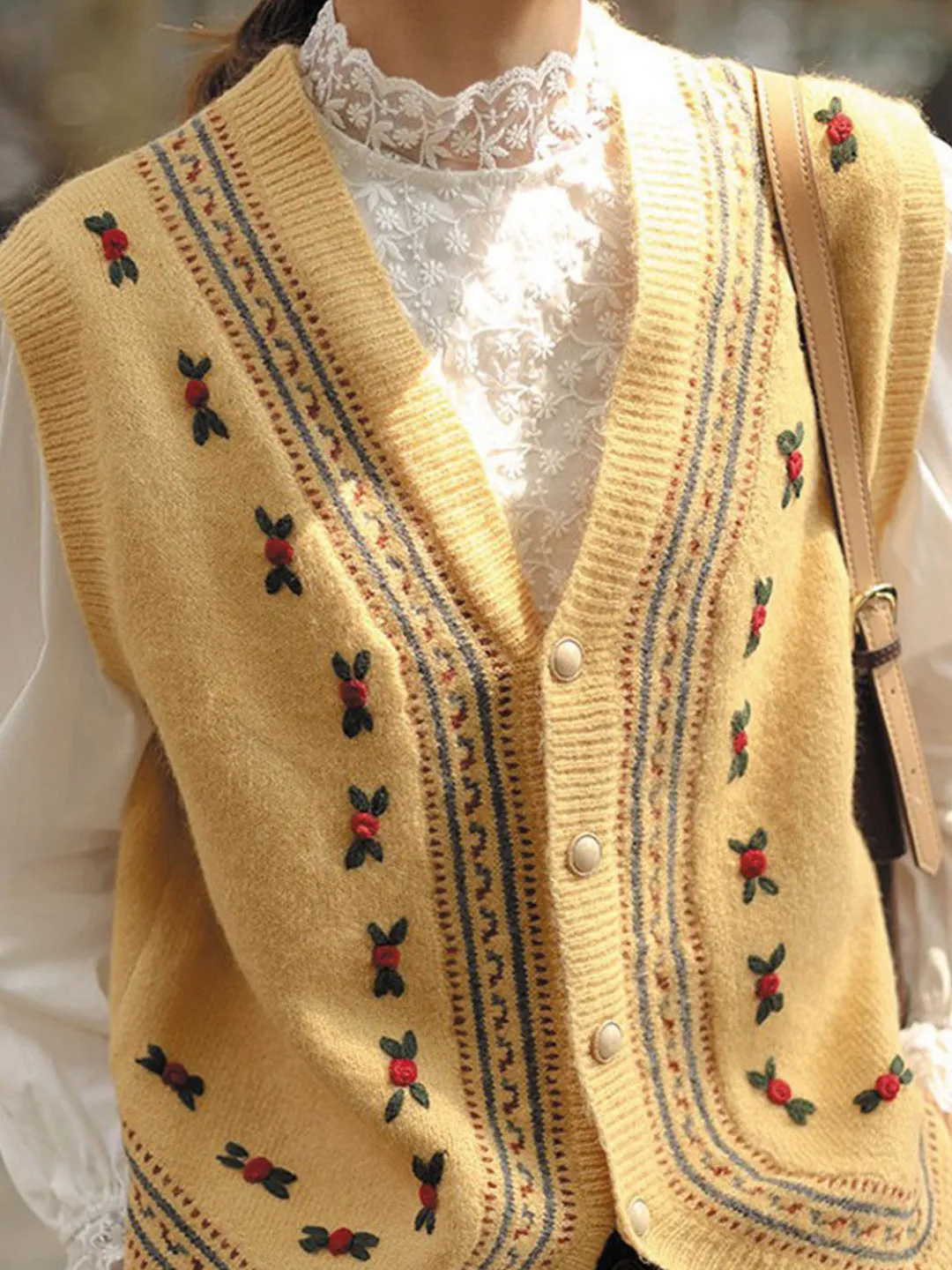 Alani Vintage Embroidery V-Neck Knitted Vest