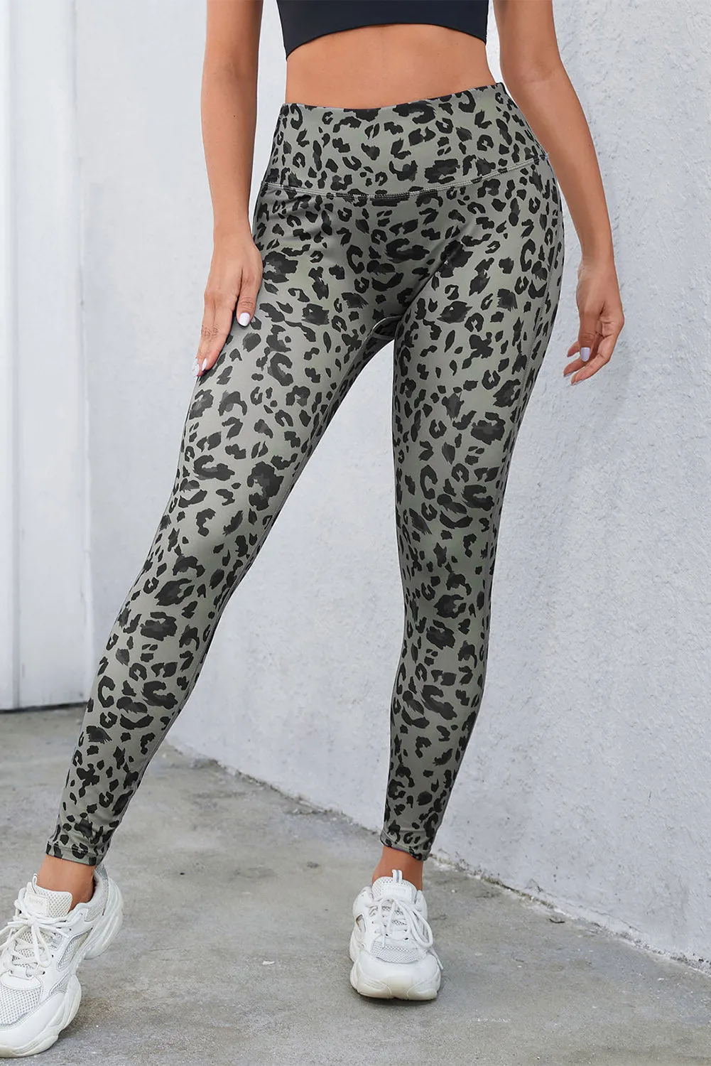 *APP EXCLUSIVE* Leopard Print Wide Waistband Leggings