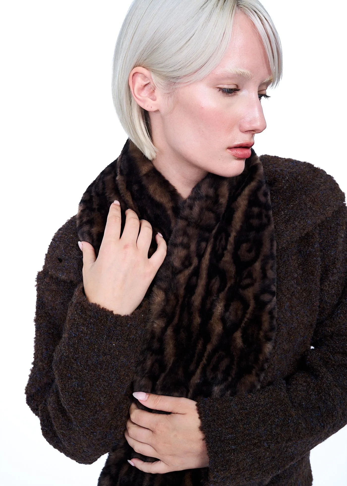 APPARIS Kai Leopard Scarf