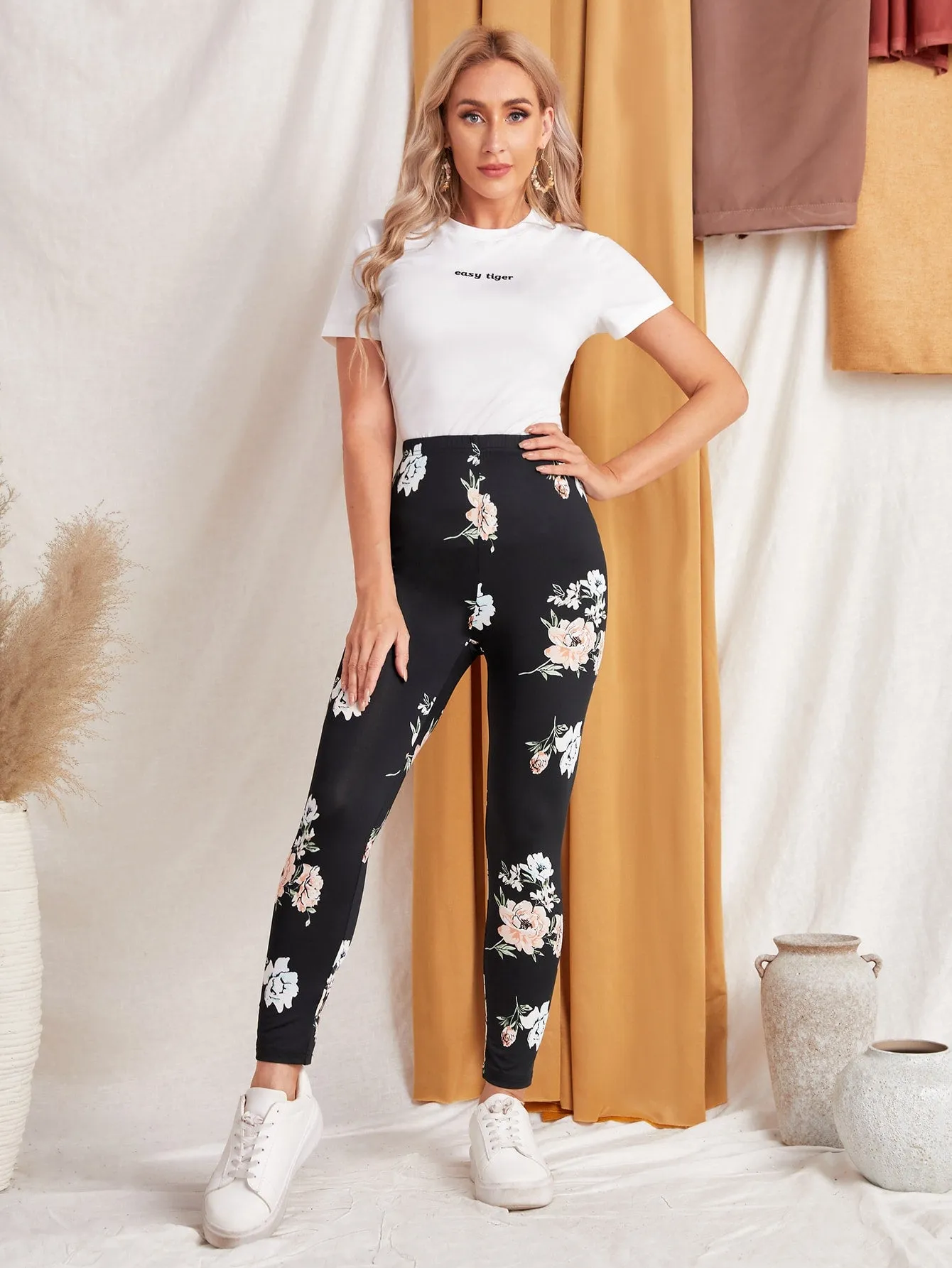 Black High Waist Floral Print Leggings