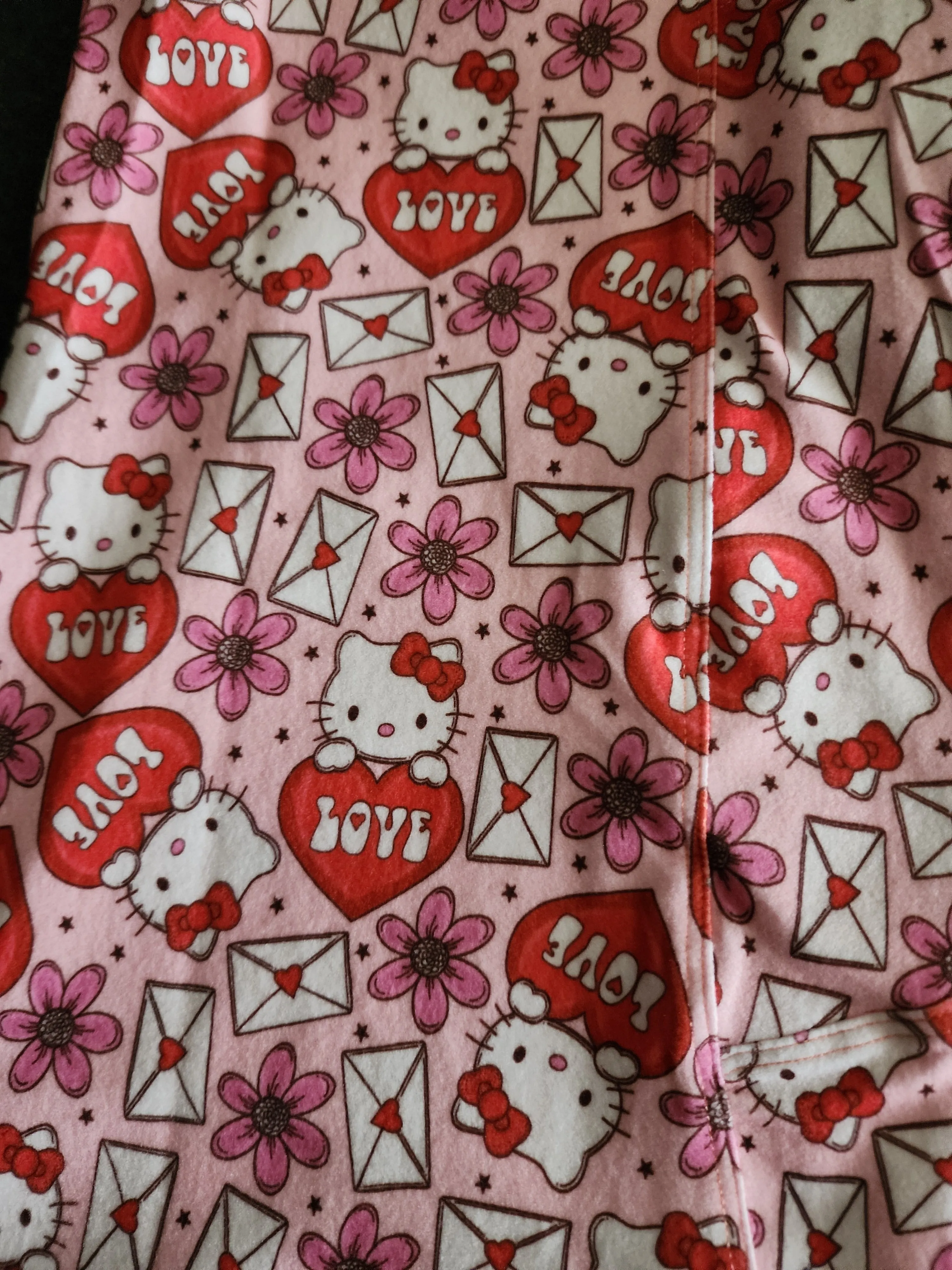 *Charlie's Project Hello Kitty Hearts and Flowers Leggings