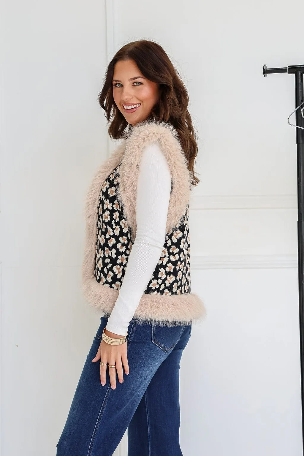 Faux Fur Trim Lombard Vest - Black Leopard Print - PREORDER