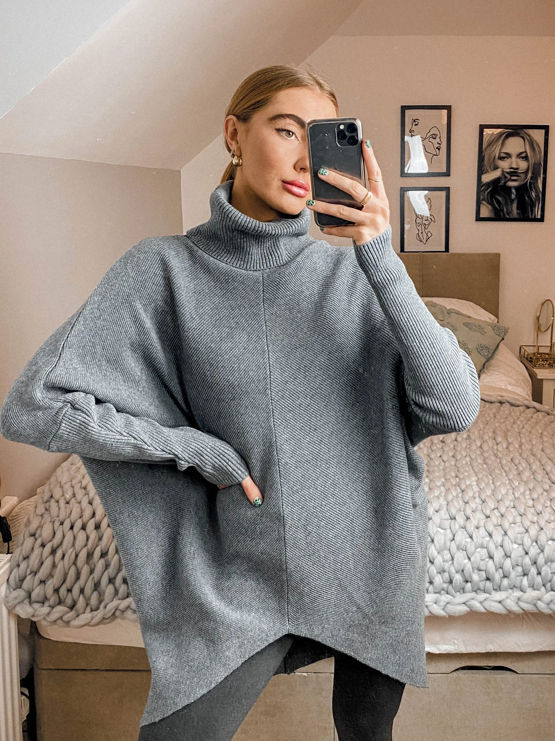 Longer Length Hope Knitted Jumper / Grey