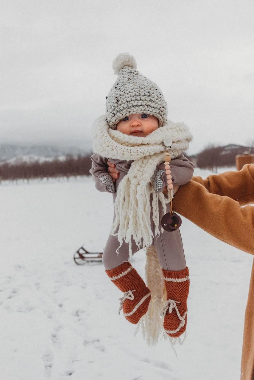 Oatmeal Knit Pom Bonnet