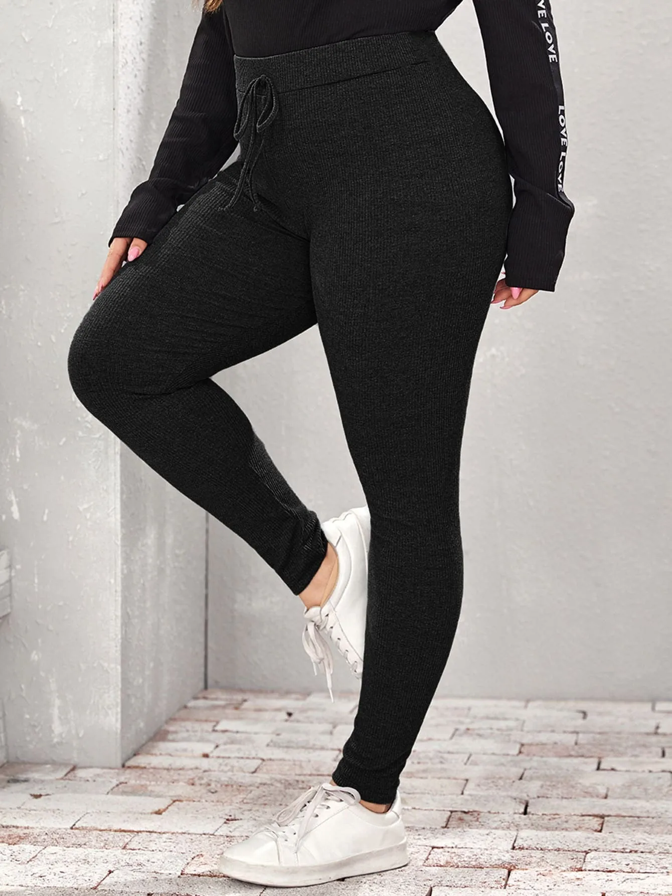 Plain Rib-Knit Cropped Plus Size Leggings