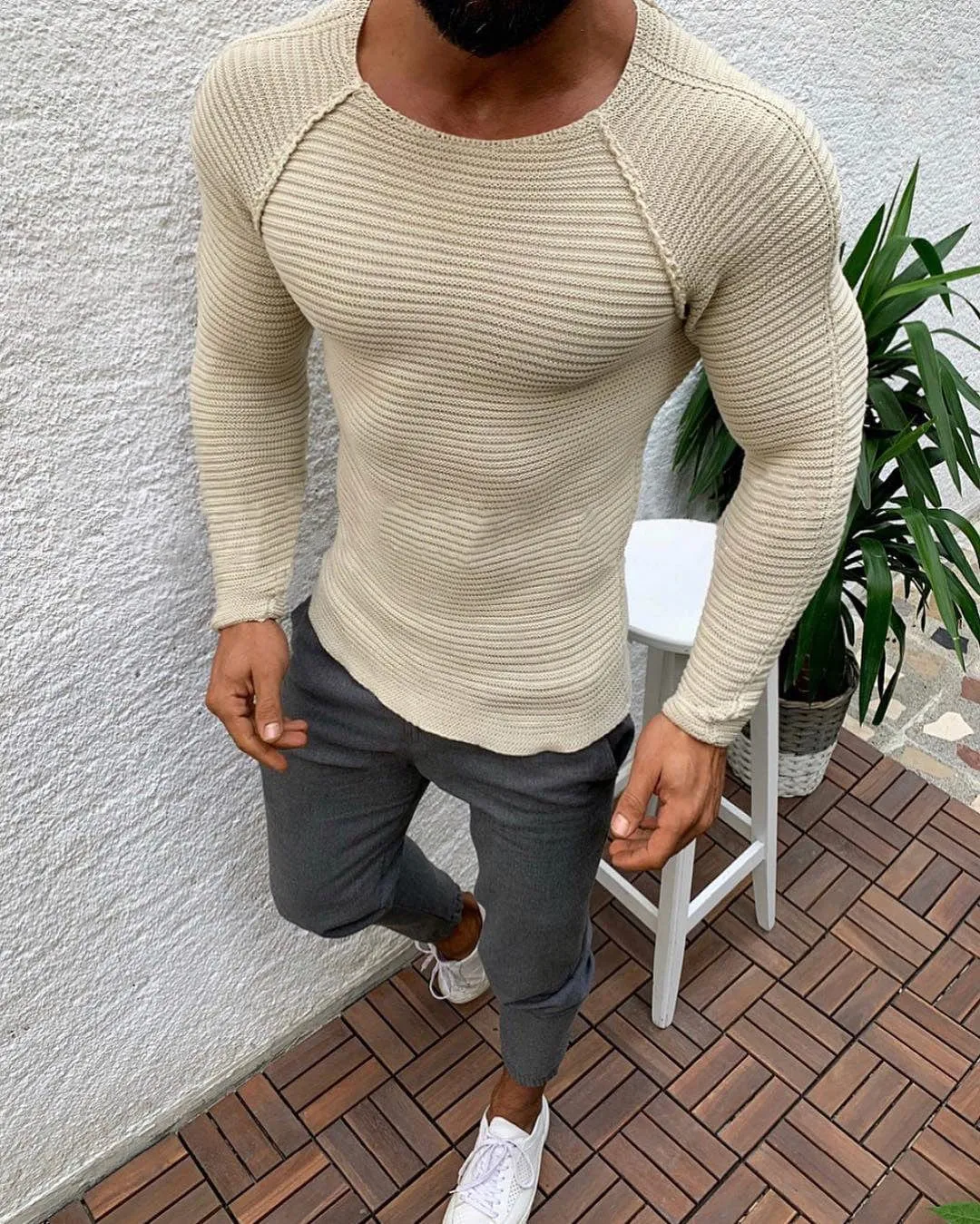 Slim-fit Long-sleeved Round Neck Knit Pullover Shirt