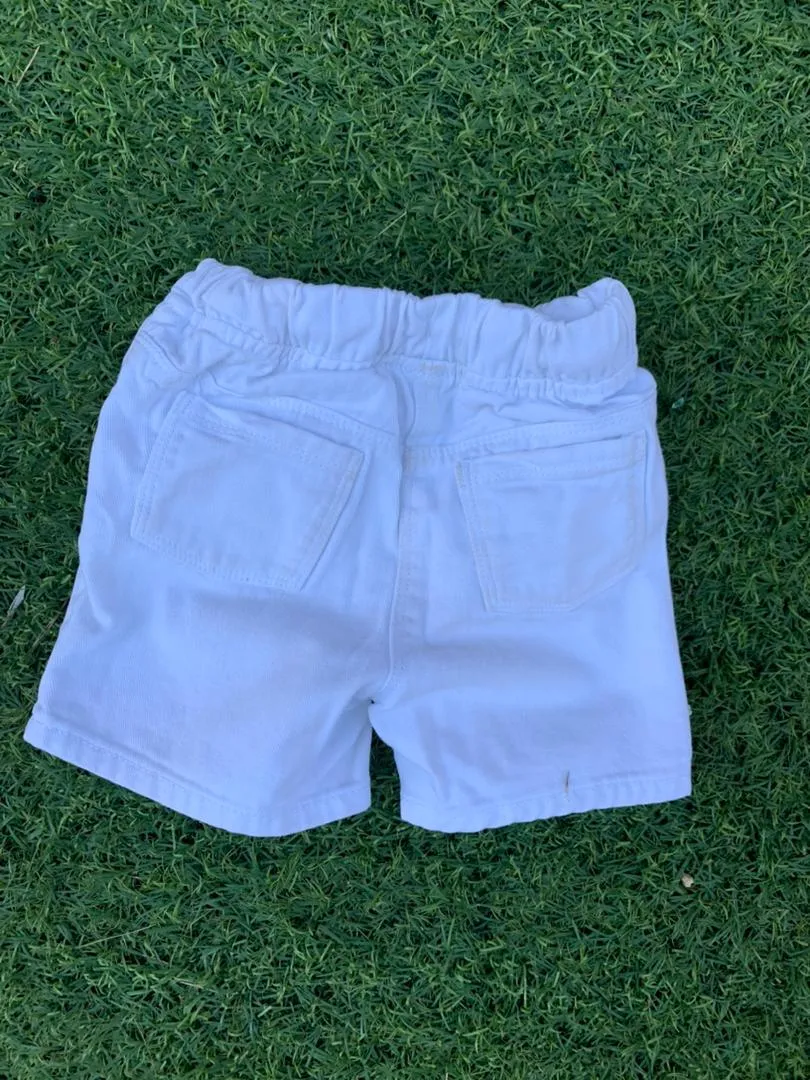 White short size 2-4years