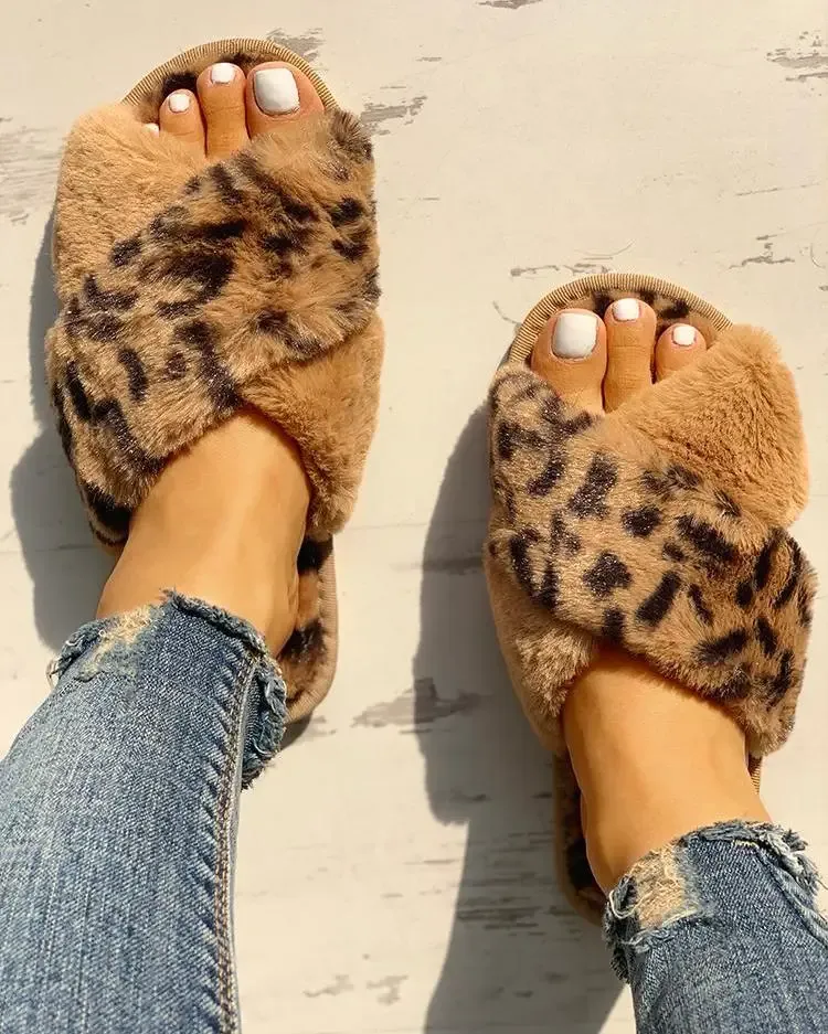 Women Fluffy Leopard Slippers